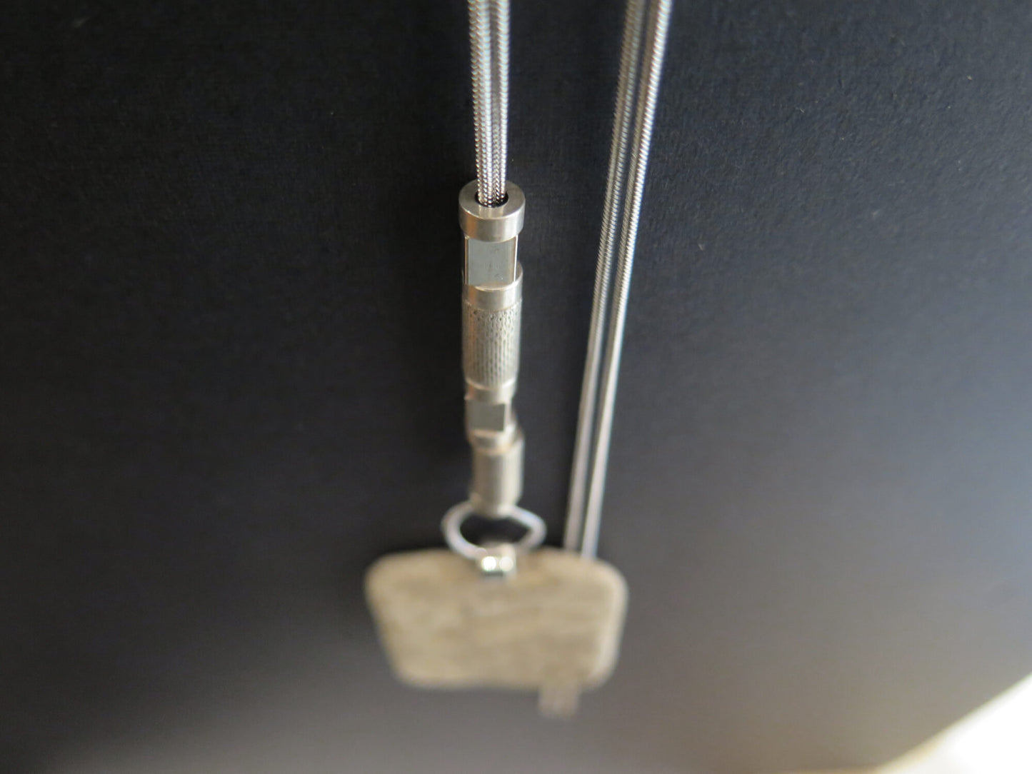 Wild stone | Adjustable length snake chain necklace | Stainless steel and silver plate | Tablet #1