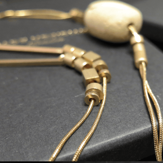 Neolithic series | Natural Stone | Adjustable snake chain necklace with sculpted pendant
